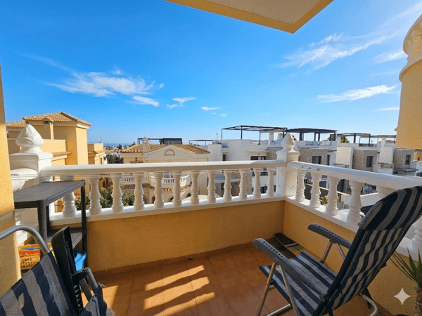 Apartment in Dehesa de Campoamor - view 1