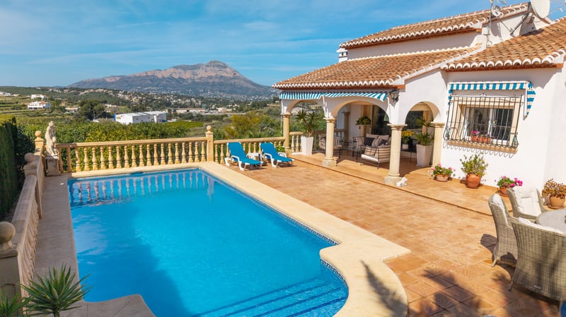 Villa in Benitachell - view 1