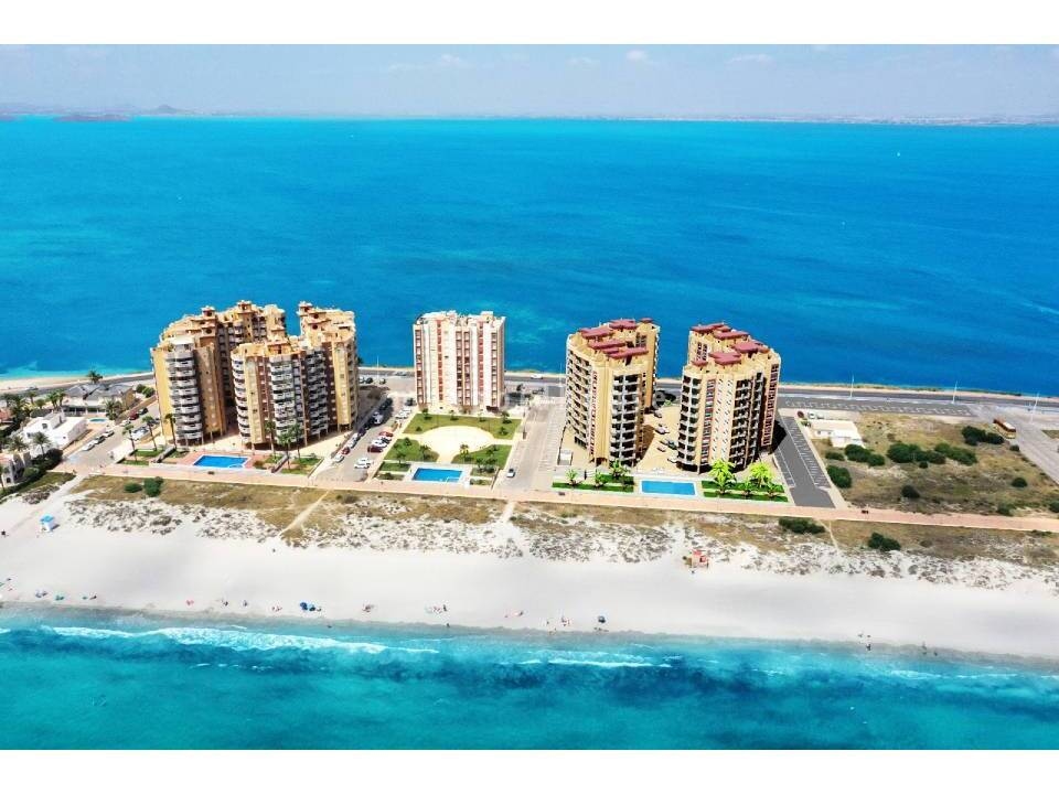 Apartment in La Manga del Mar Menor - Image 3