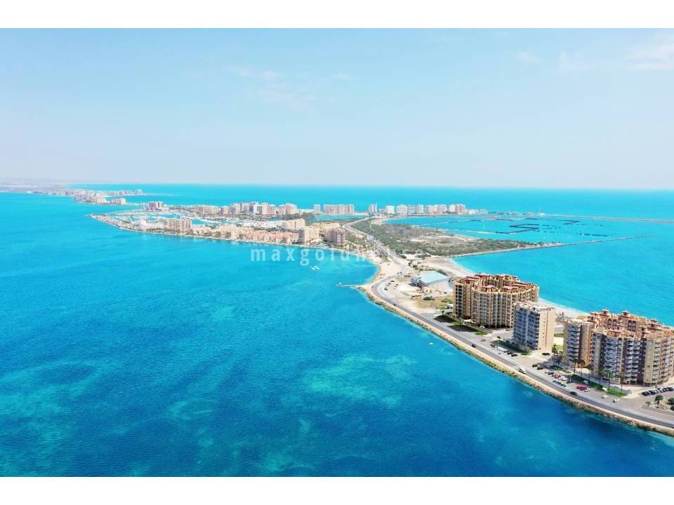 Apartment in La Manga del Mar Menor - Image 2