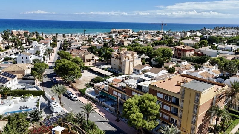 Apartment in La Zenia - view 1