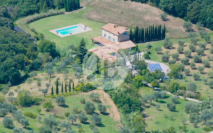 Villa in Castellina Marittima - view 1