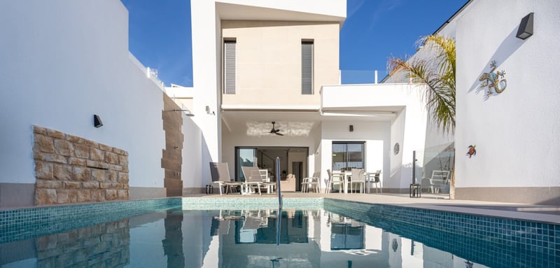 House in Dolores - view 1