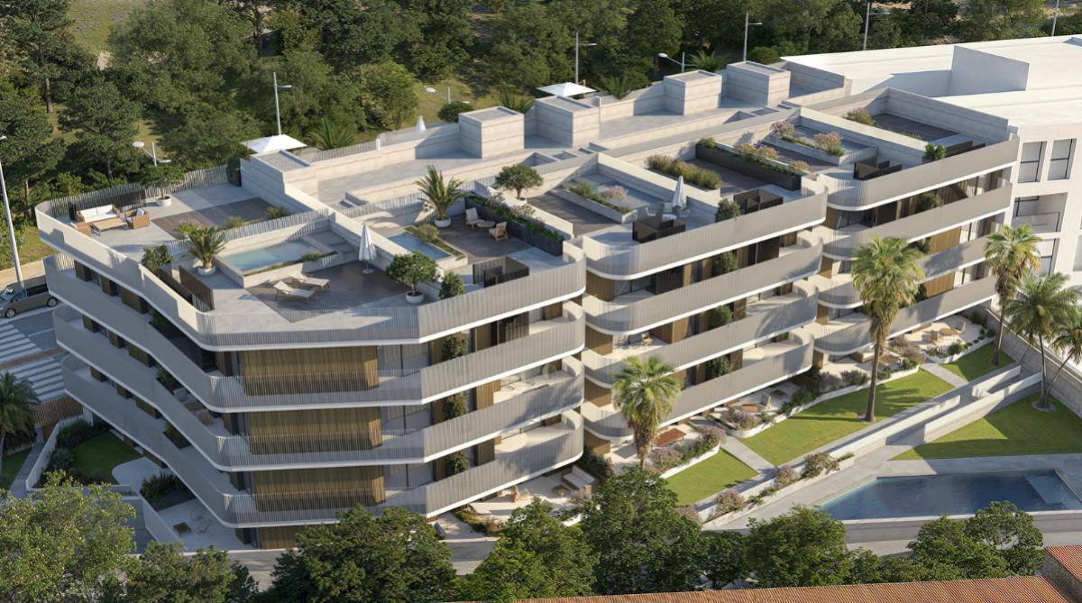 House in Estepona - Image 3