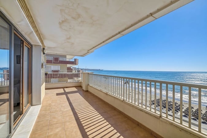 Penthouse in Fuengirola - view 1