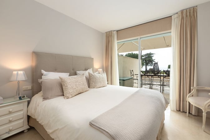 Apartment in Estepona - view 1