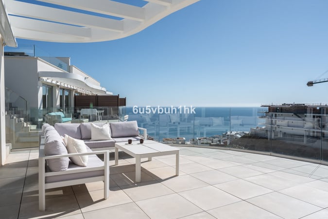 Apartment in Fuengirola - view 1