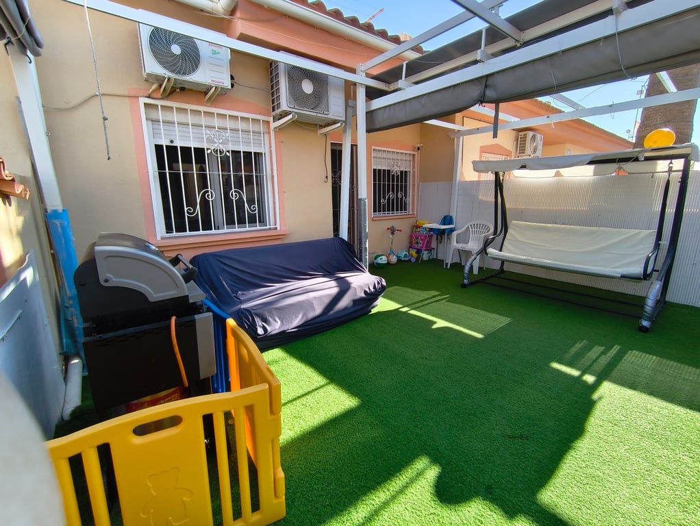 House in Los Balcones - Image 2