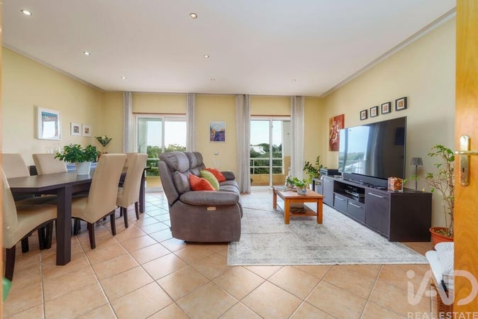 Apartment in Almancil - view 1