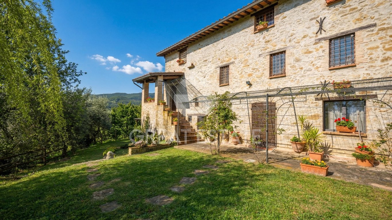 House in Umbertide - Image 2