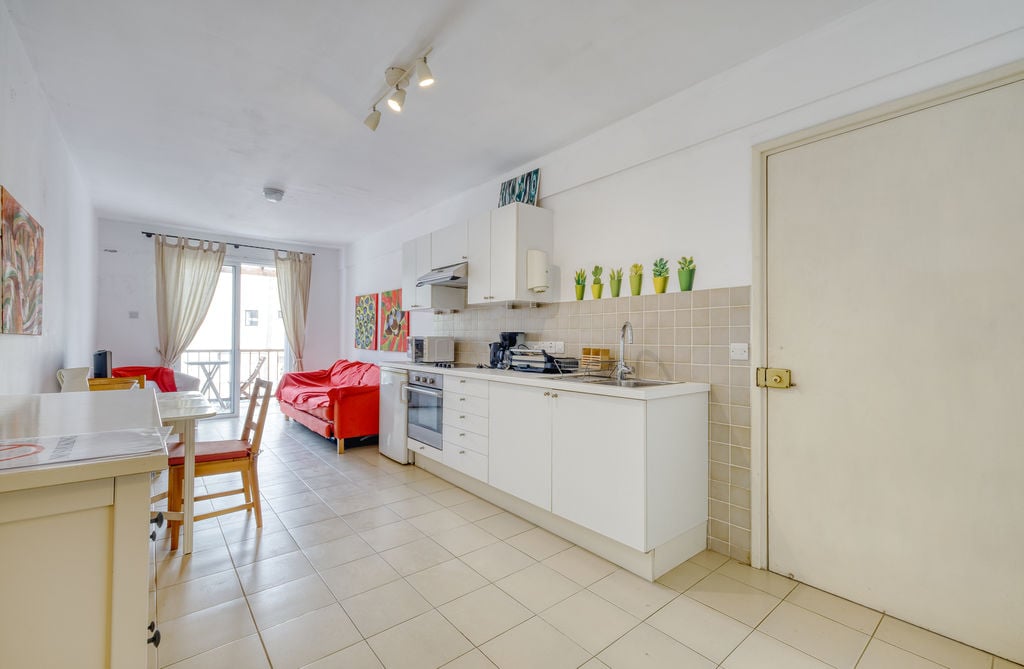 Apartment in Ayia Napa - Image 3