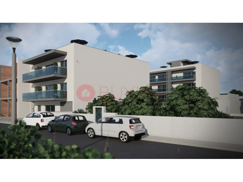 Apartment in Quarteira - Image 3