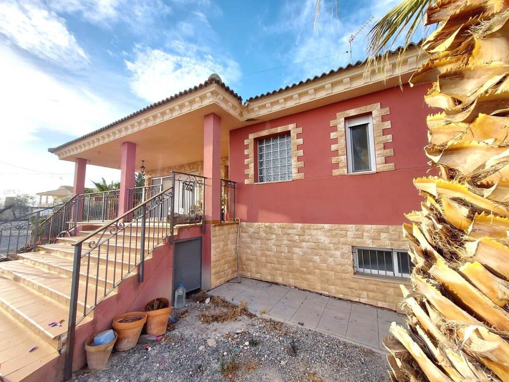 Villa in Murcia - Image 2