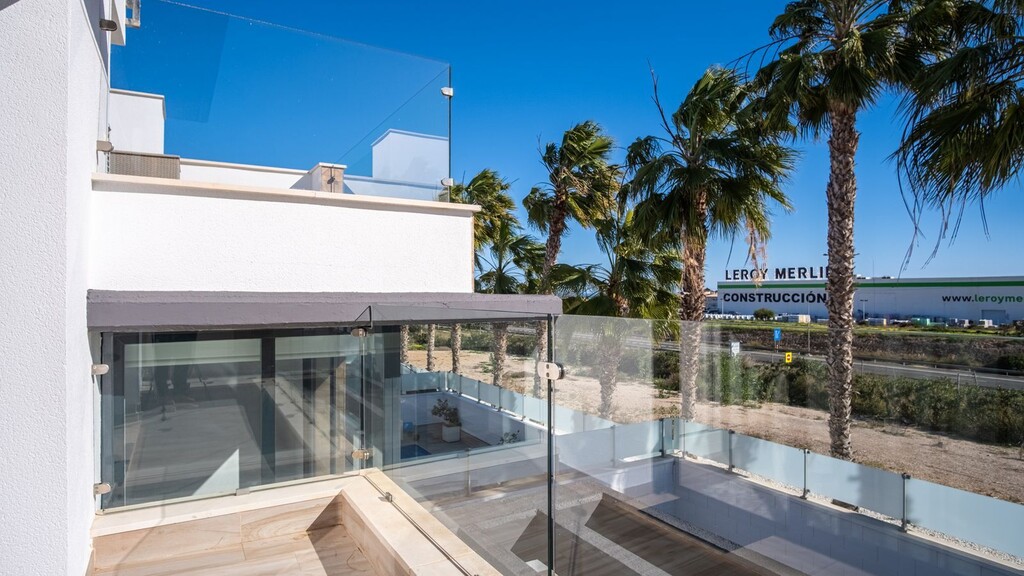House in Dehesa de Campoamor - Image 3