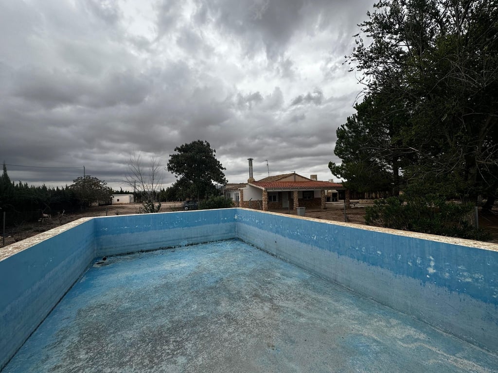 House in Yecla - Image 2