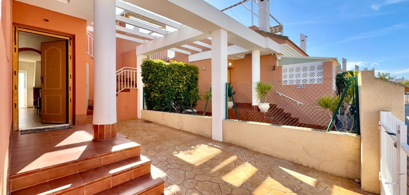 House in Santa Pola - view 1