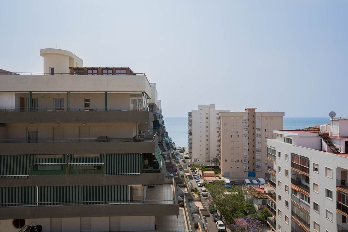Apartment in Fuengirola - Image 2