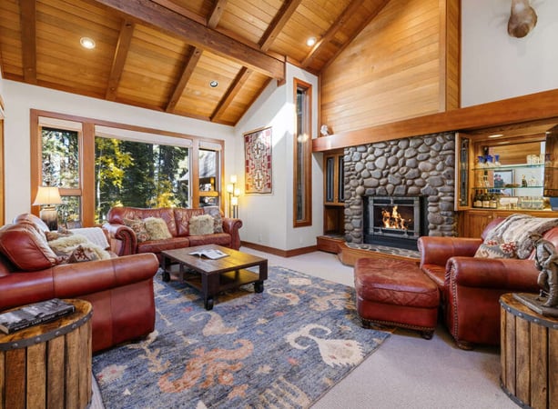 House in Tahoma - view 1