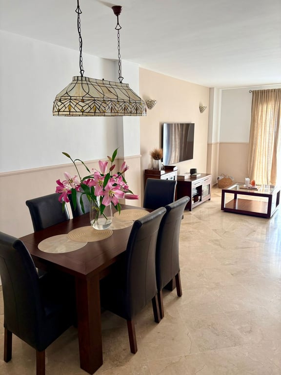 House in Sitio de Calahonda - Image 2