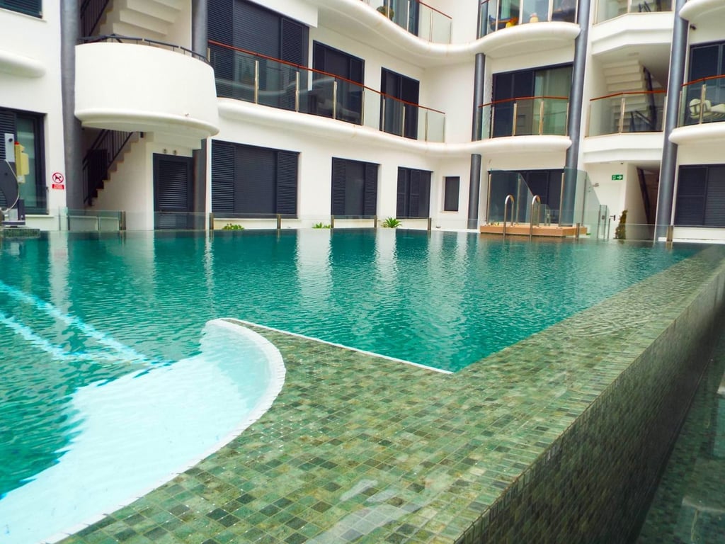 Apartment in Estepona - Image 3