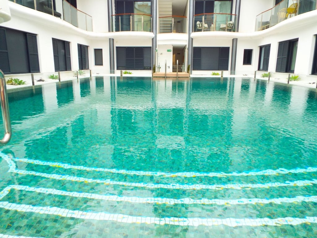 Apartment in Estepona - Image 2