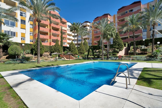 Penthouse in Estepona - view 1