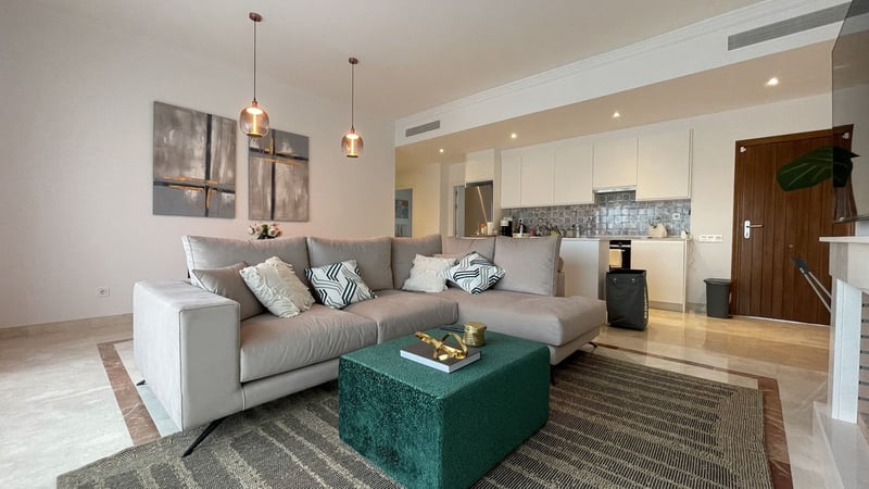 Apartment in El Paraiso - view 1