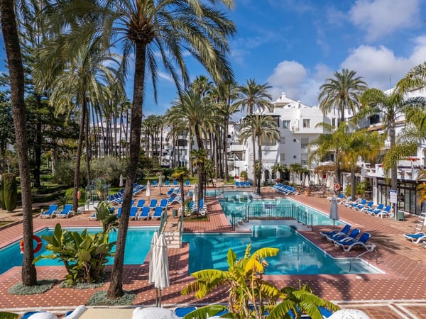 Apartment in Puerto Banus - view 1