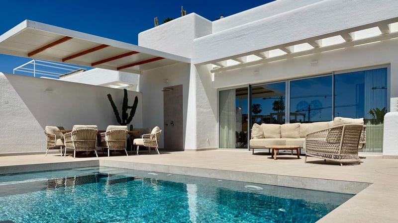 Villa in Los Alcazares - view 1