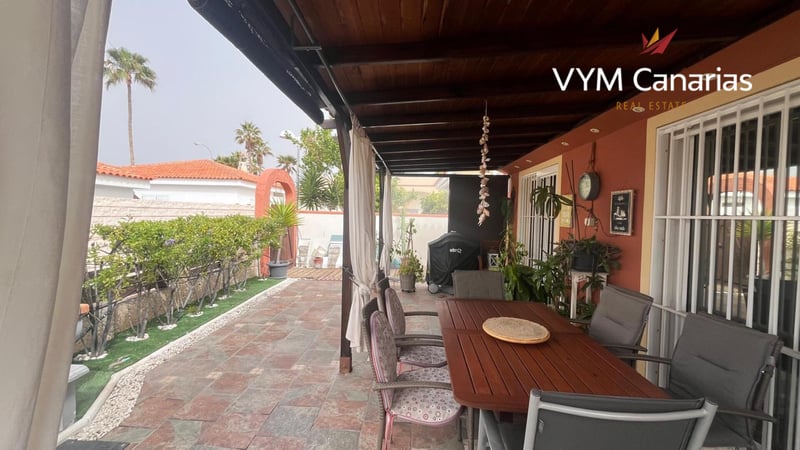 Villa in Callao Salvaje - view 1