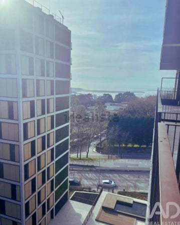 Apartment in Vila Nova de Gaia - view 1