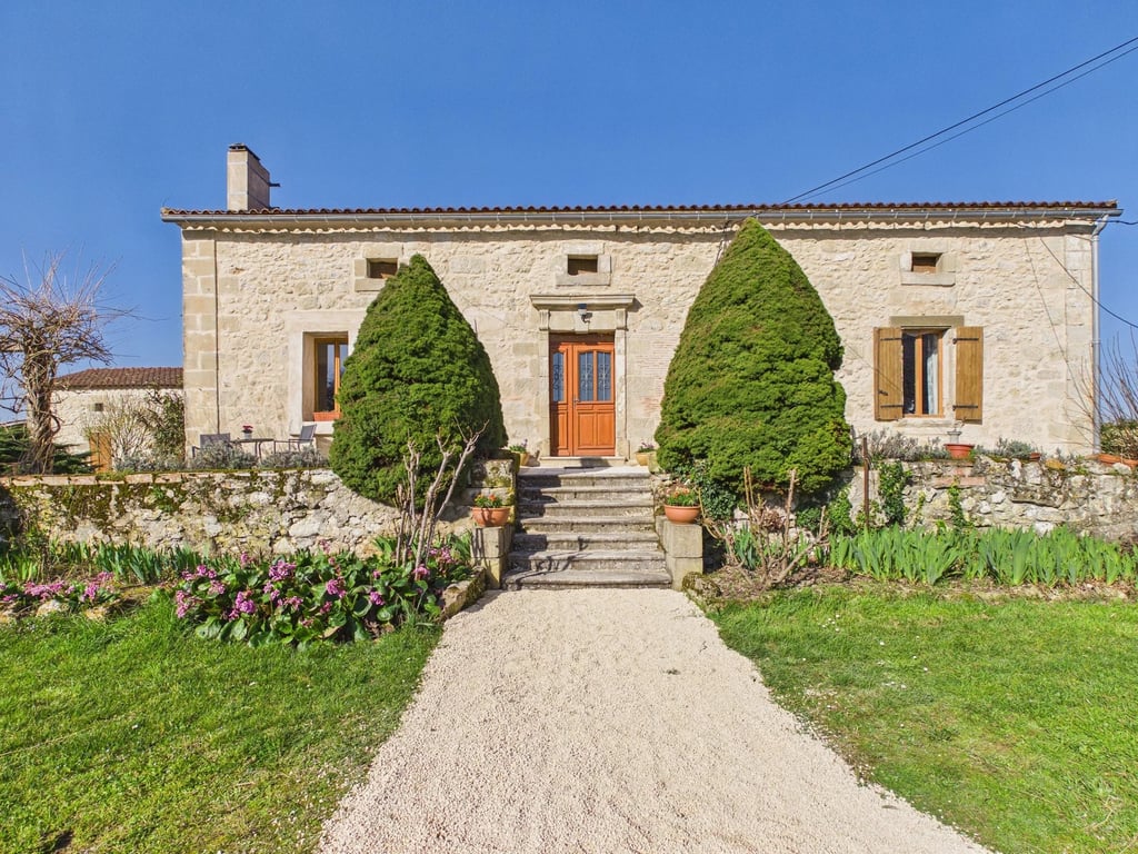 House in Lauzun - Image 2