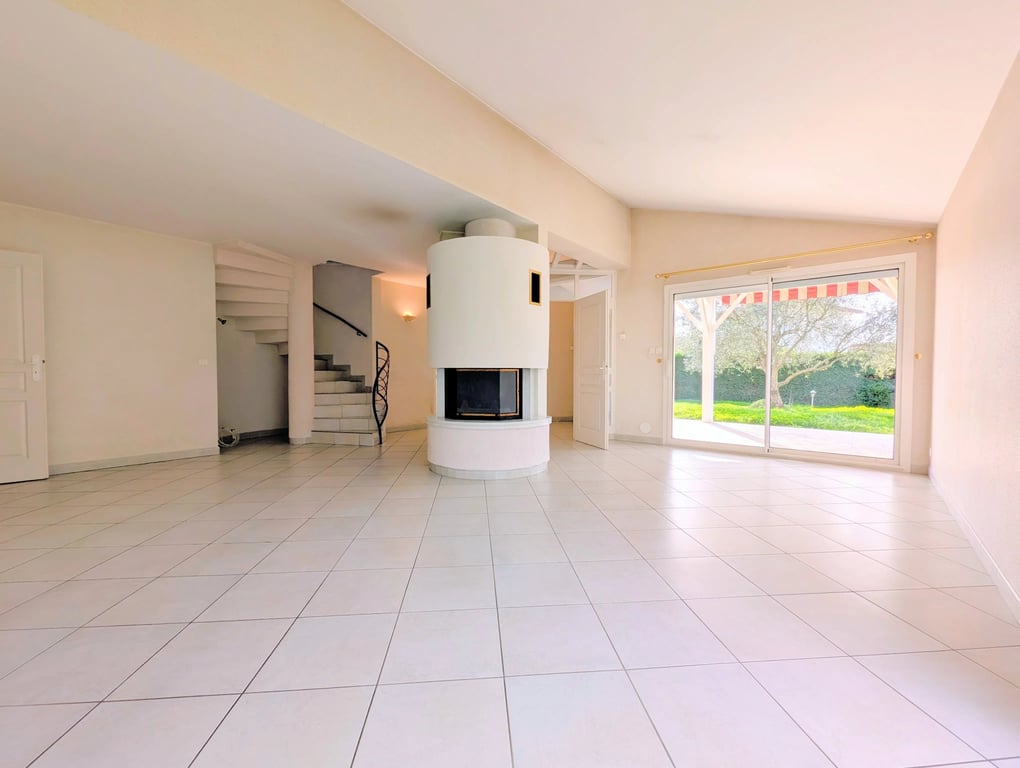 House in Villeneuve-sur-Lot - Image 3