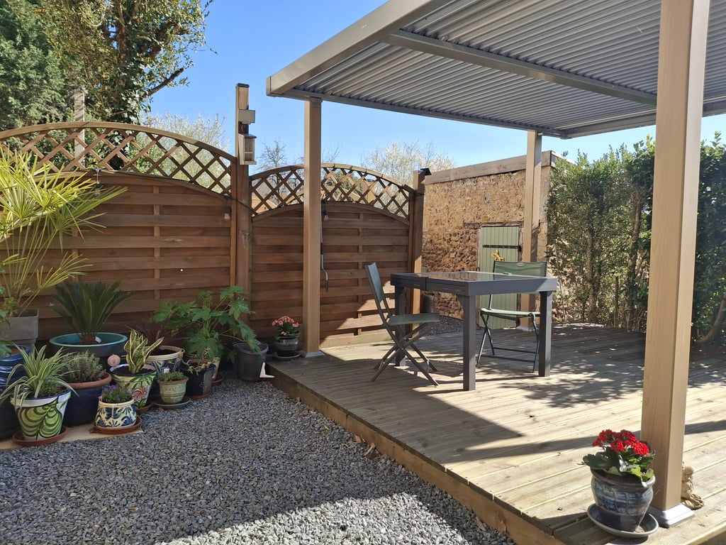 House in Le Vigeant - Image 2