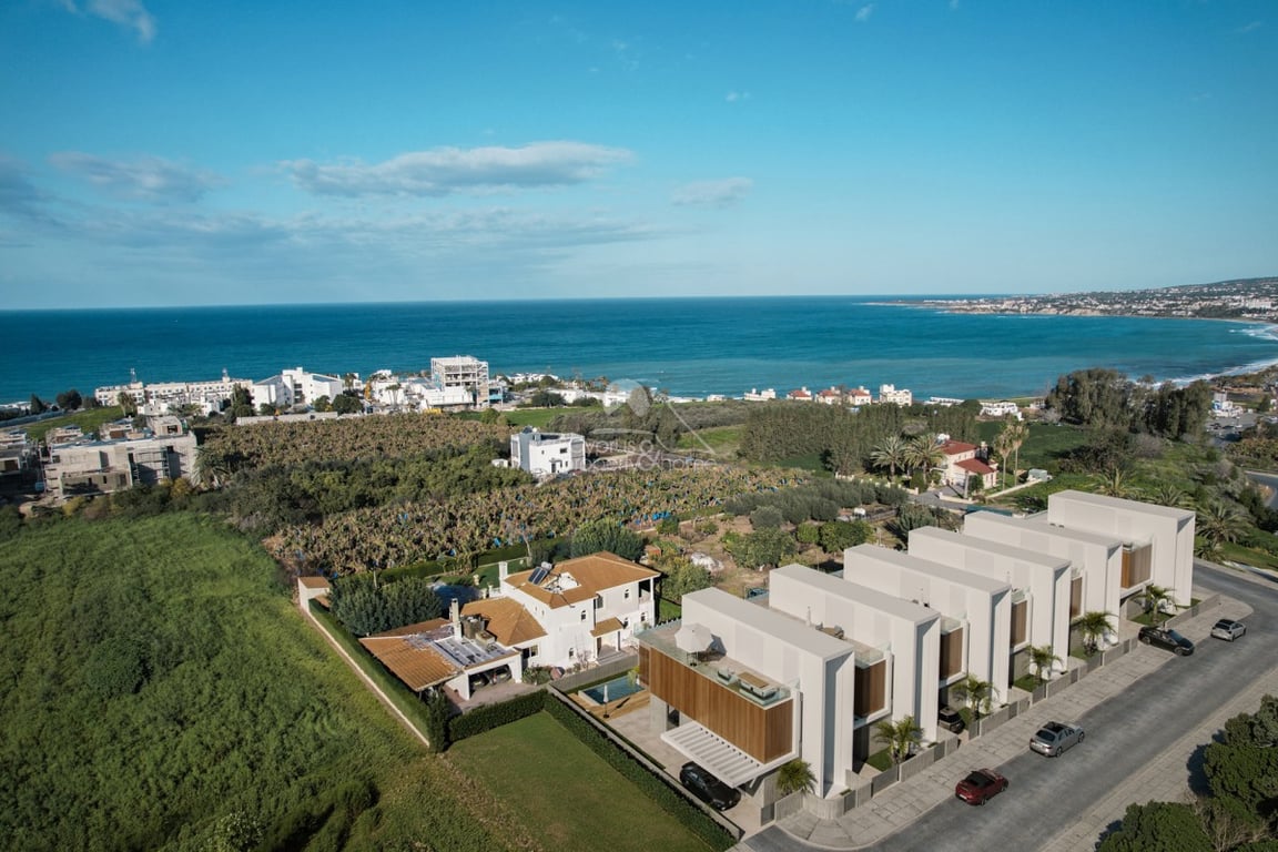 Villa in Kissonerga - Image 2