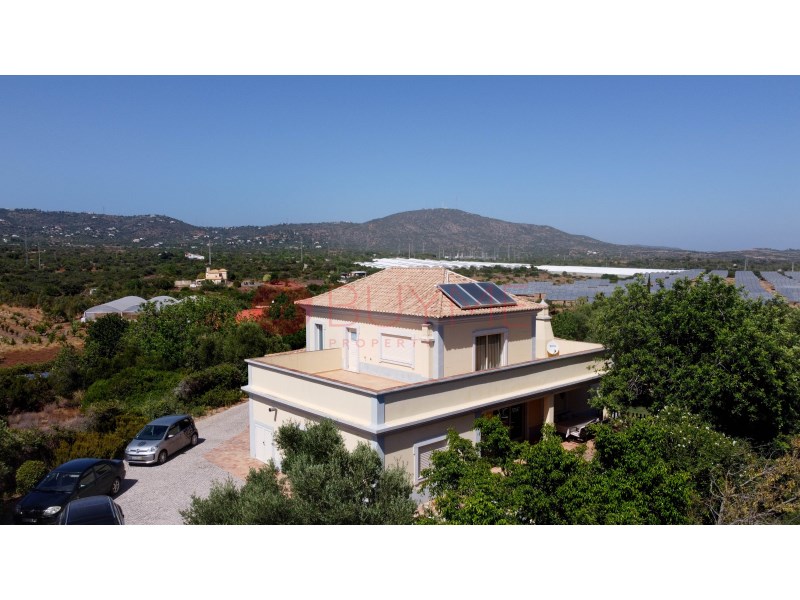 House in Estoi - Image 2