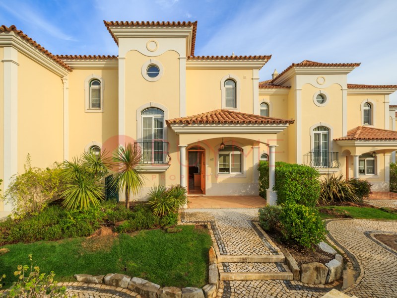 House in Vale do Garrao - Image 3