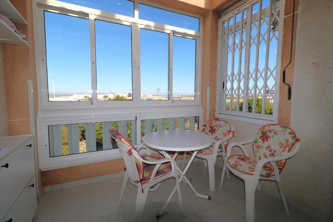 Penthouse in Torrevieja - Image 2