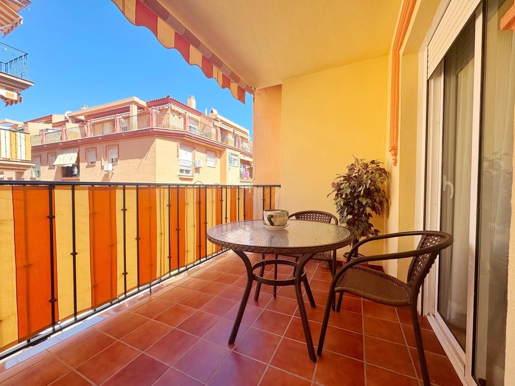 Apartment in San Francisco - Image 2