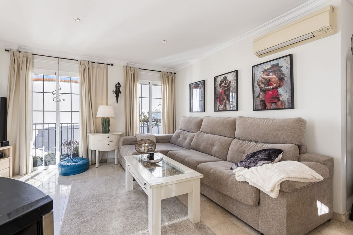 Apartment in San Pedro de Alcantara - Image 2