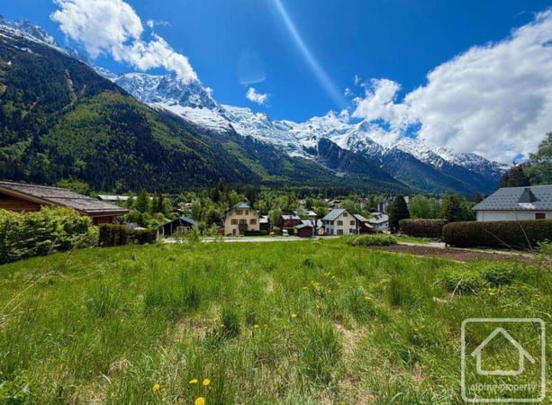 Land in Chamonix - view 1