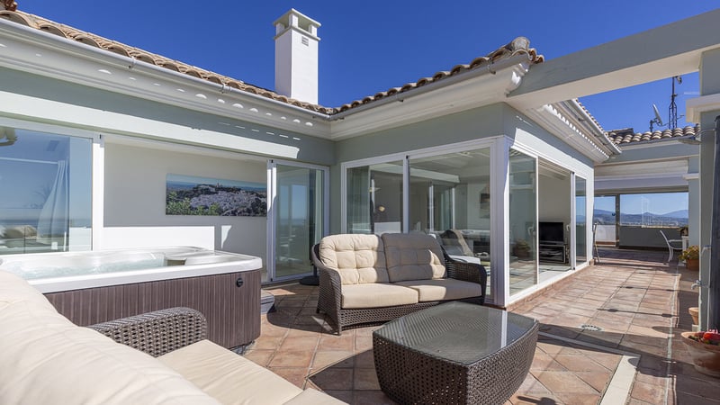 Penthouse in Malaga - view 1