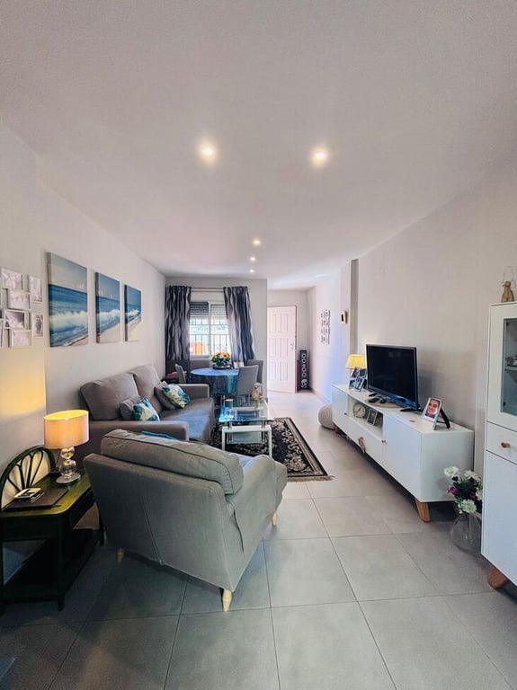 Apartment in Torrevieja - Image 3