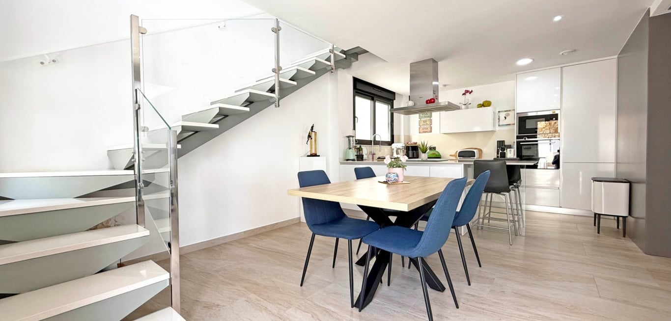 Villa in Urbanizacion los Balcones - Image 3