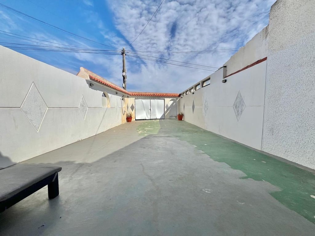 House in Torrevieja - Image 3