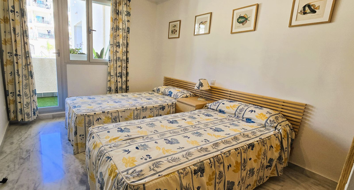 Apartment in Riviera del Sol - Image 3