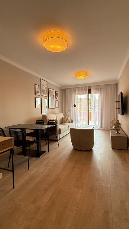 Apartment in El Paraiso - Image 2