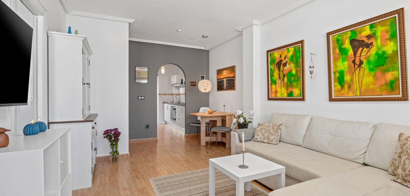 House in Los Balcones - Image 2