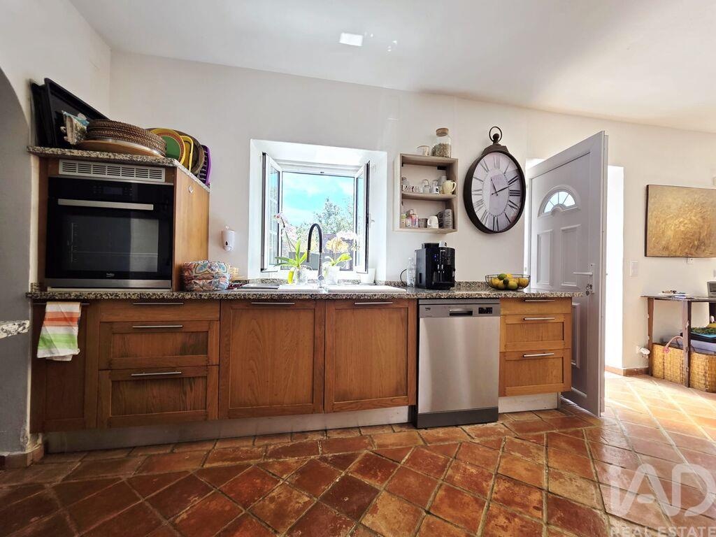 House in Santa Catarina da Fonte do Bispo - Image 3