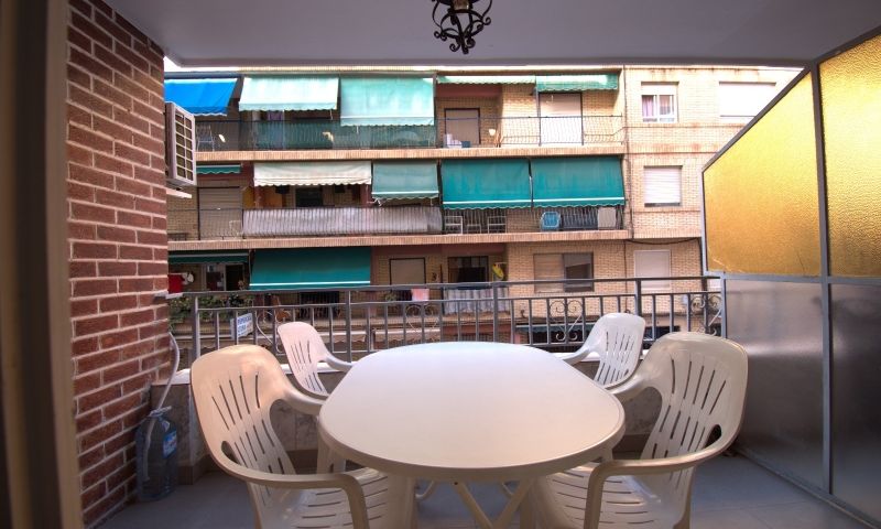 Apartment in Torrevieja - Image 2